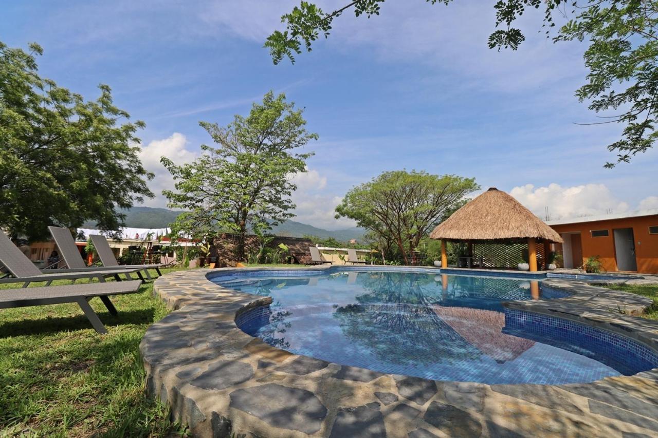Huichihuayán Hotel Vista Verde מראה חיצוני תמונה