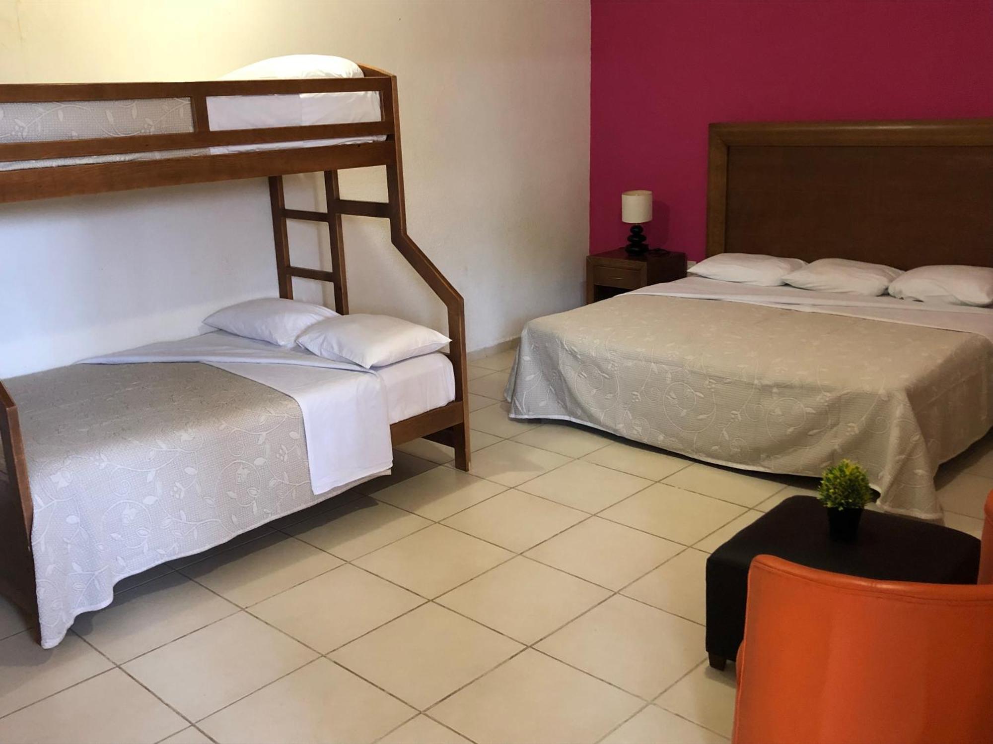 Huichihuayán Hotel Vista Verde מראה חיצוני תמונה