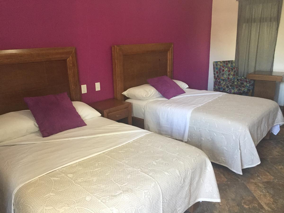 Huichihuayán Hotel Vista Verde מראה חיצוני תמונה