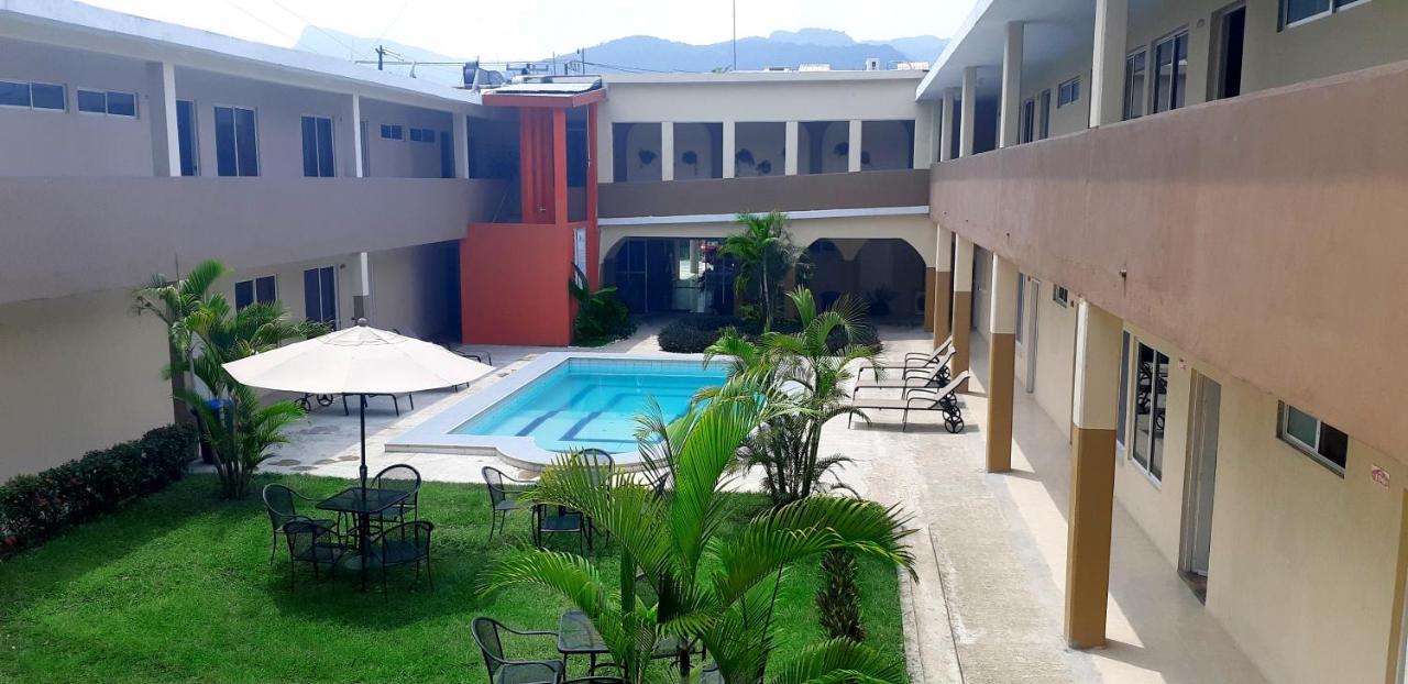 Huichihuayán Hotel Vista Verde מראה חיצוני תמונה